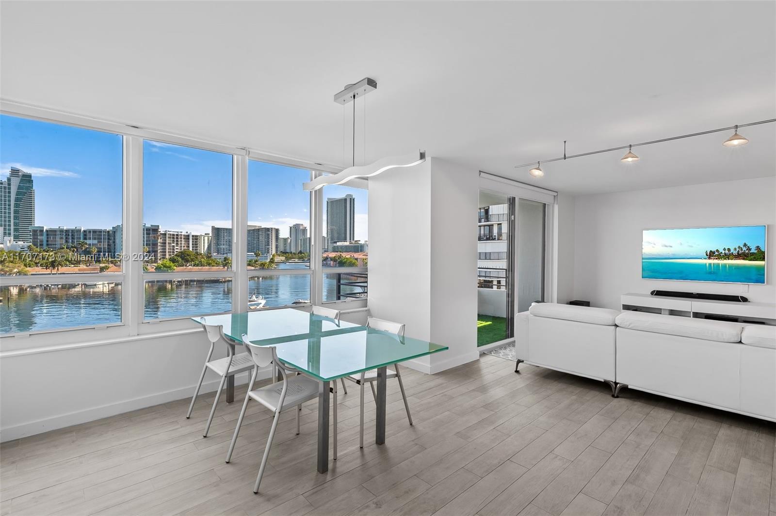 500 Three Islands Blvd # 127