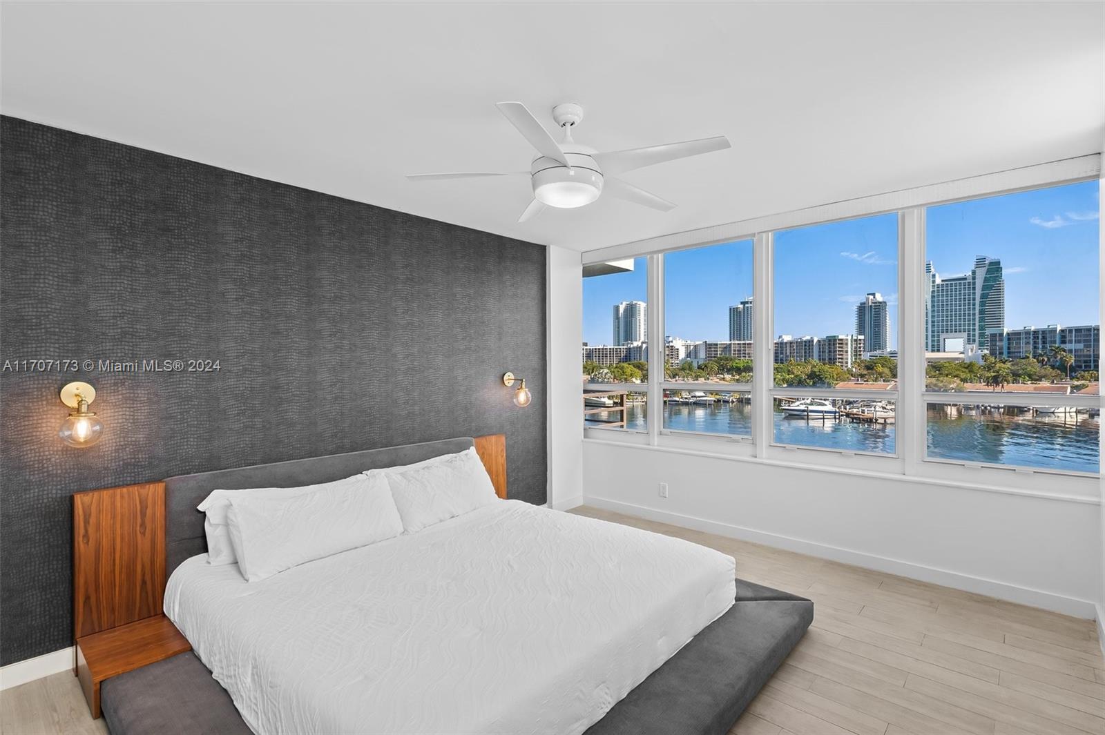 500 Three Islands Blvd # 127