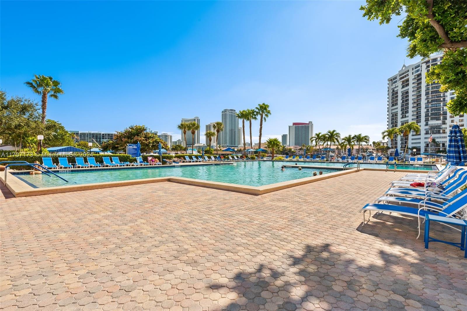 500 Three Islands Blvd # 127