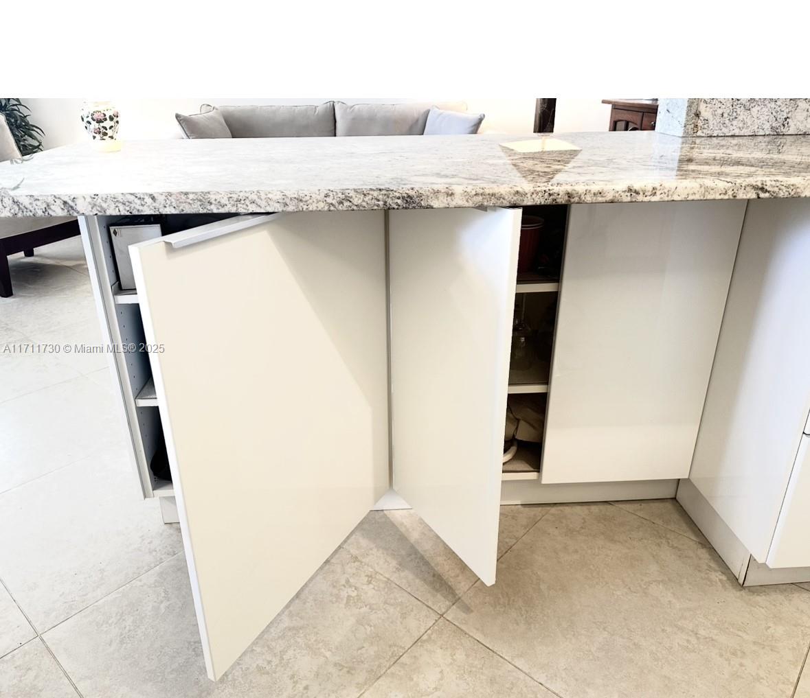 1016 Newcastle A # 1016