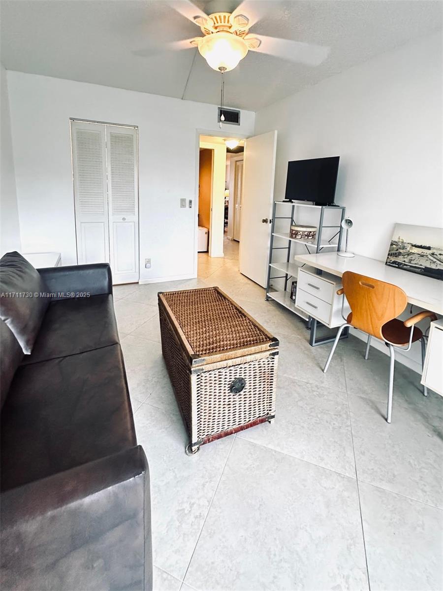 1016 Newcastle A # 1016