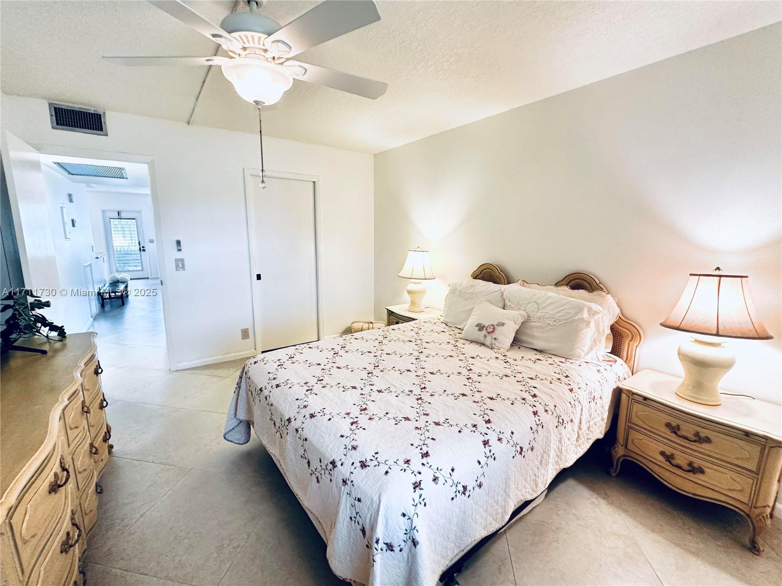 1016 Newcastle A # 1016