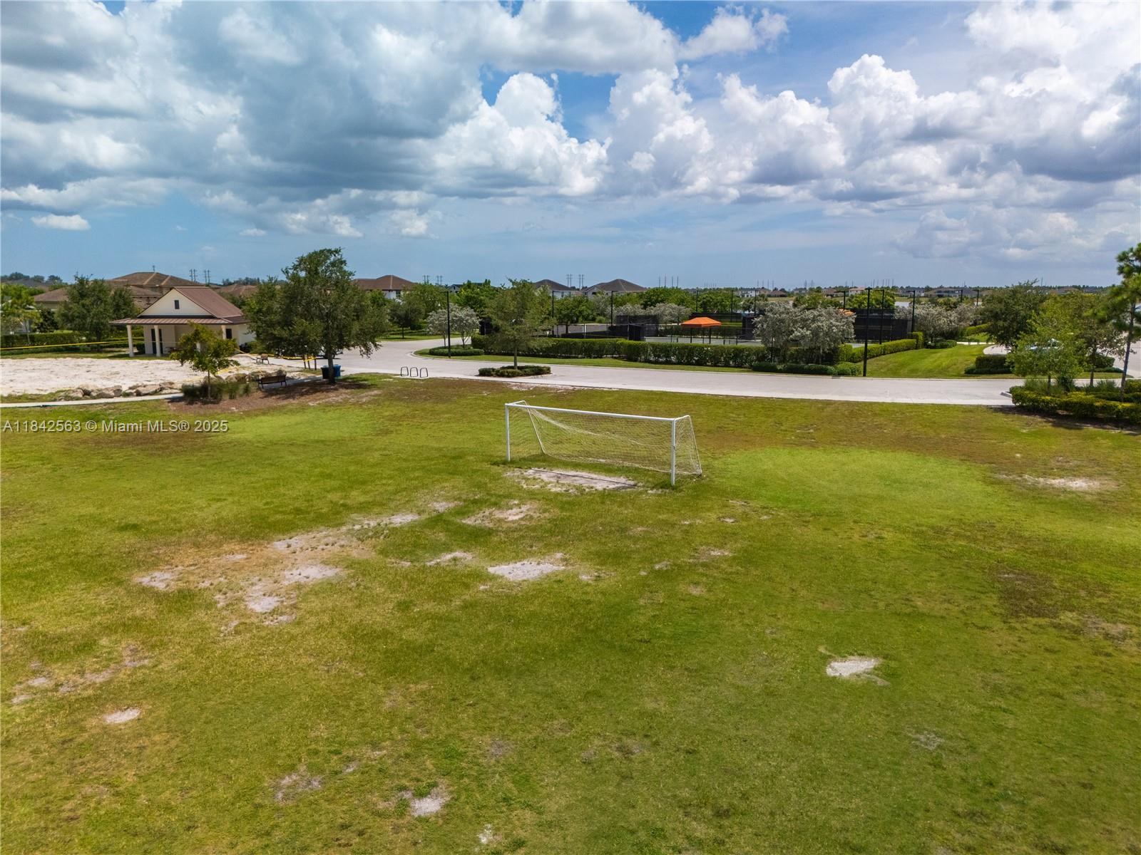 1274 Tangled Orchard Trce