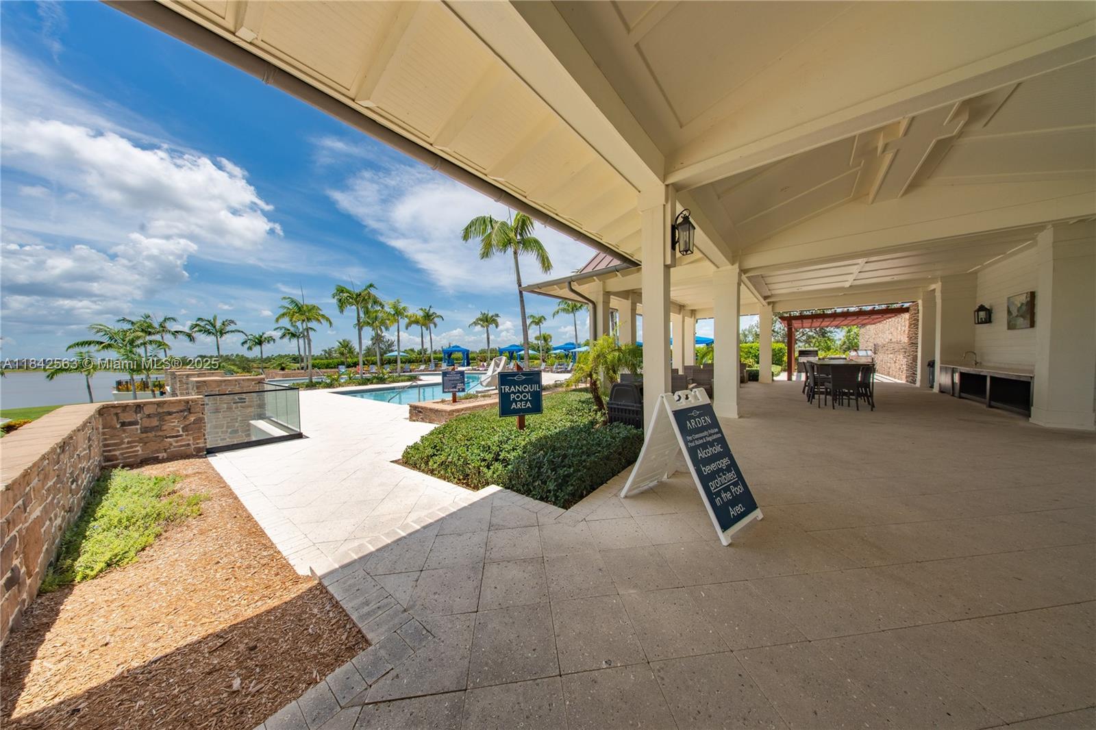 1274 Tangled Orchard Trce
