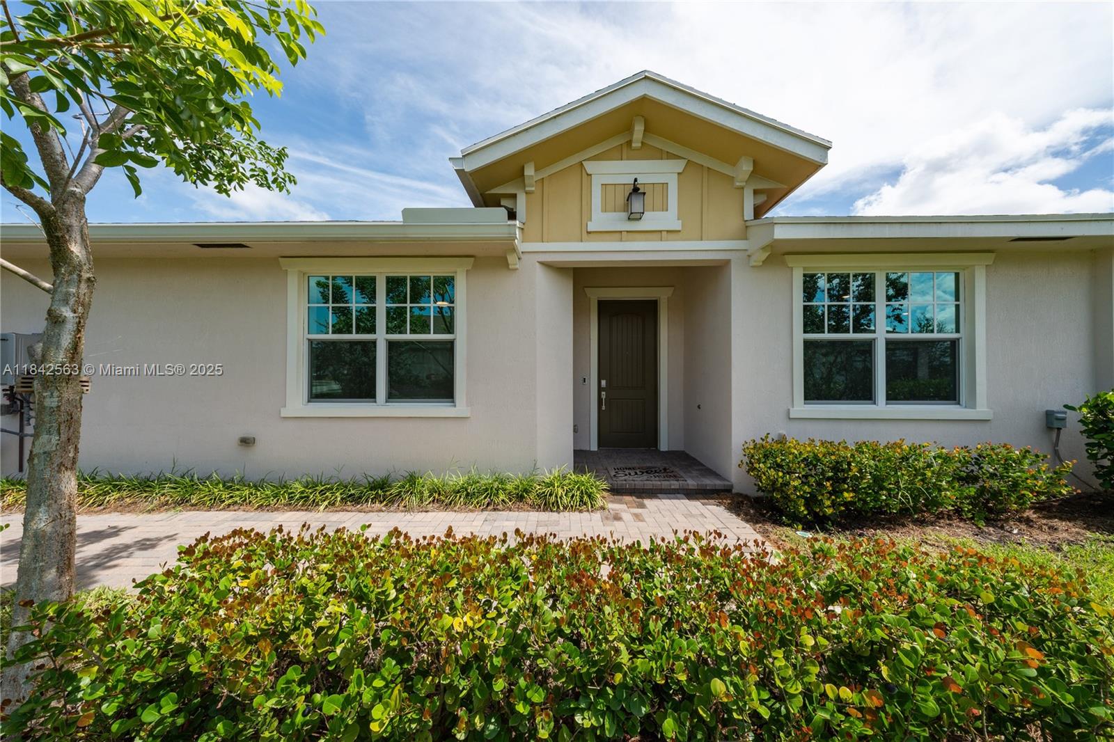 1274 Tangled Orchard Trce