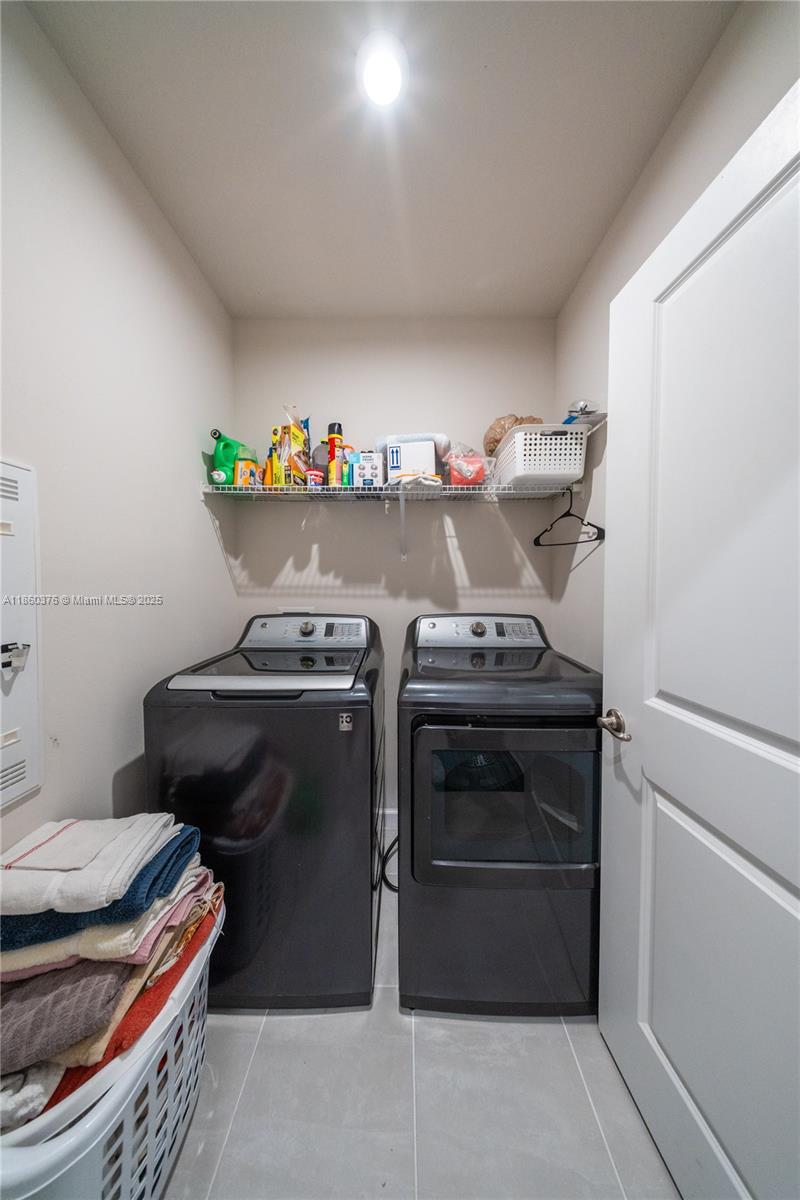 9454 SW Libertas Way, Port St. Lucie