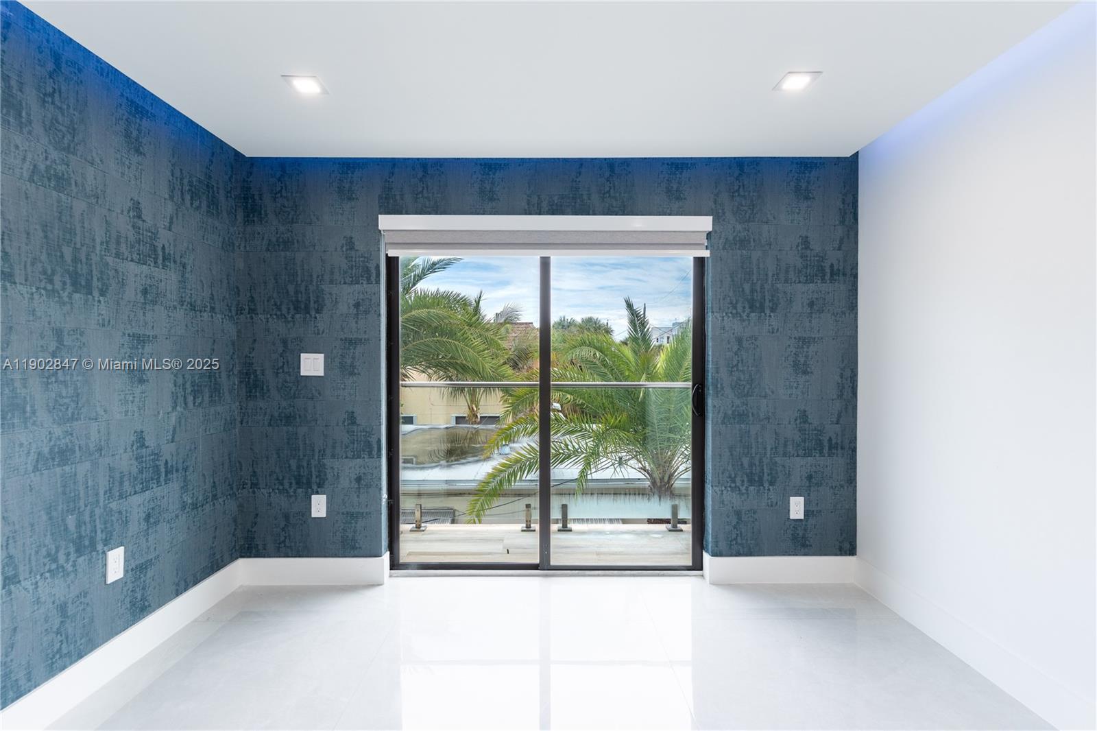 5601 N Ocean Dr, Hollywood