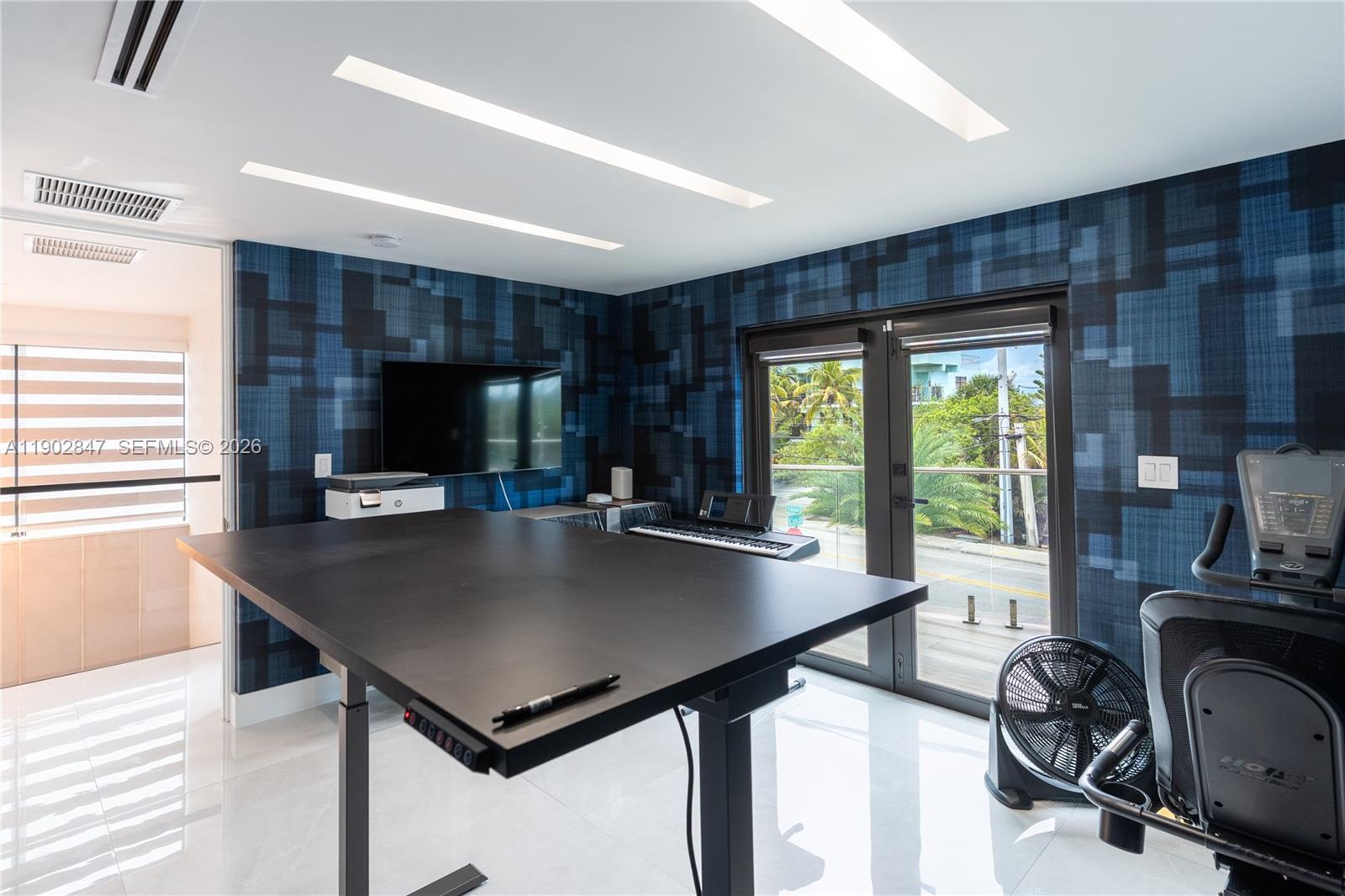 5601 N Ocean Dr, Hollywood