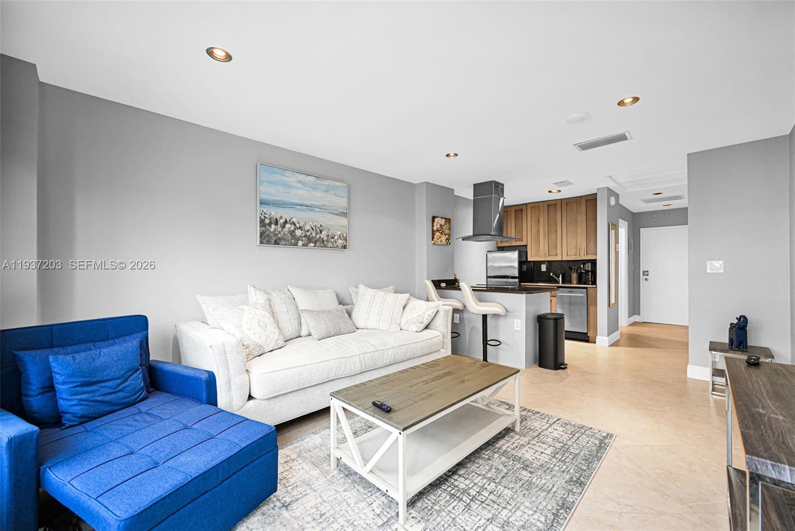 405 N Ocean Blvd # 103