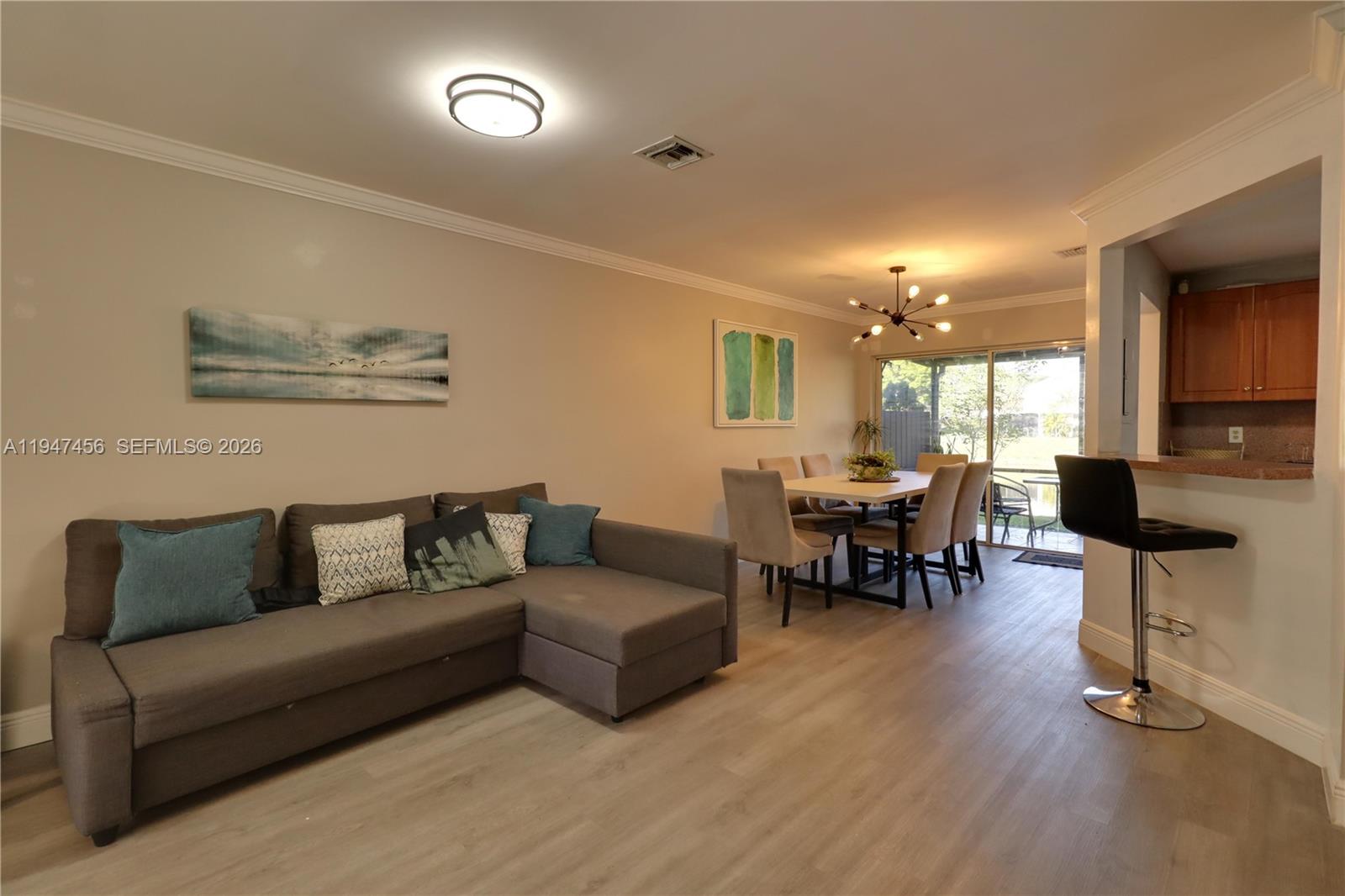 2149 W Discovery Cir W # 1