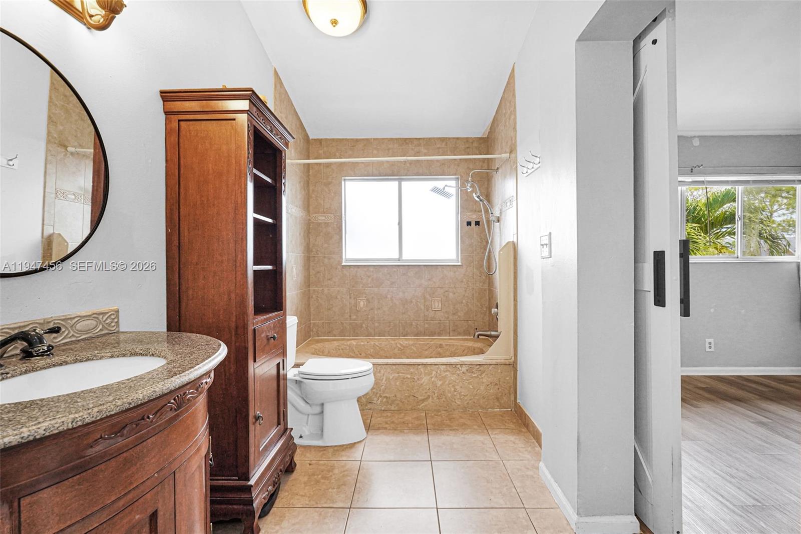 2149 W Discovery Cir W # 1