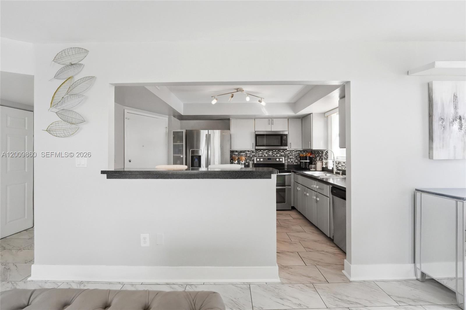 1301 NE Miami Gardens Dr Unit: 315W