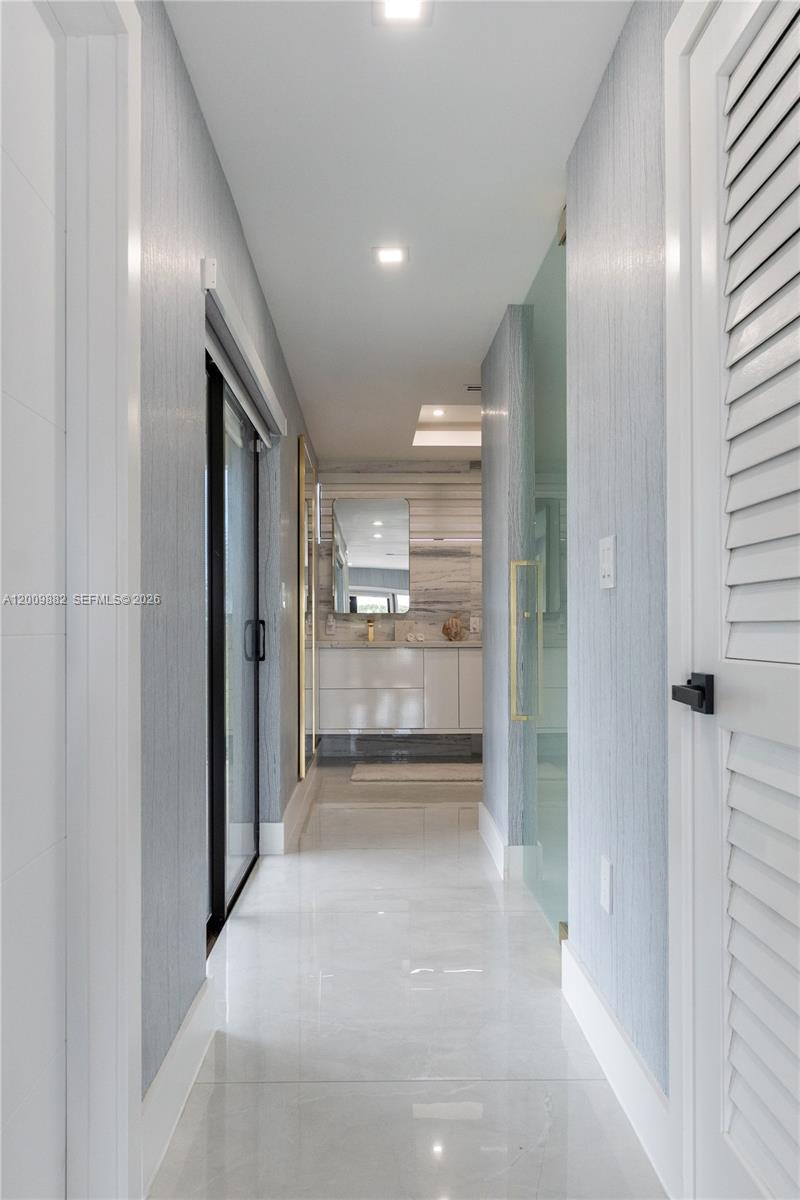 5601 N Ocean Dr # 5601