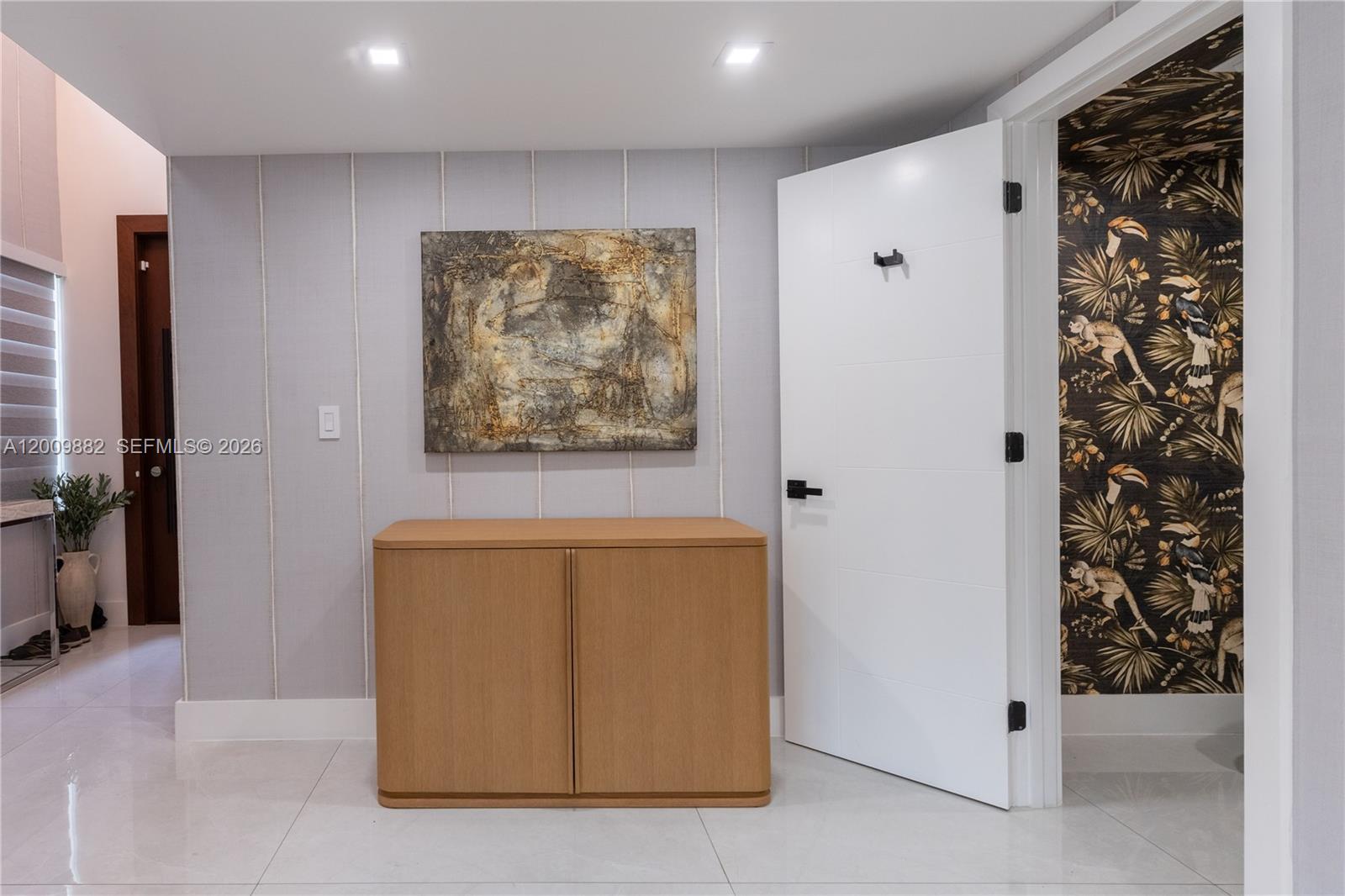 5601 N Ocean Dr # 5601