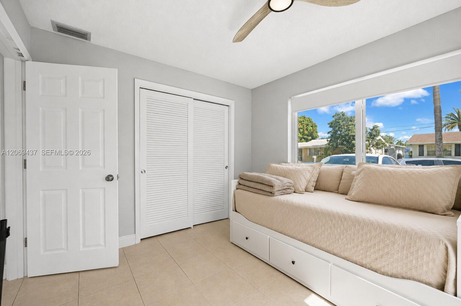 2710 NW 54th St