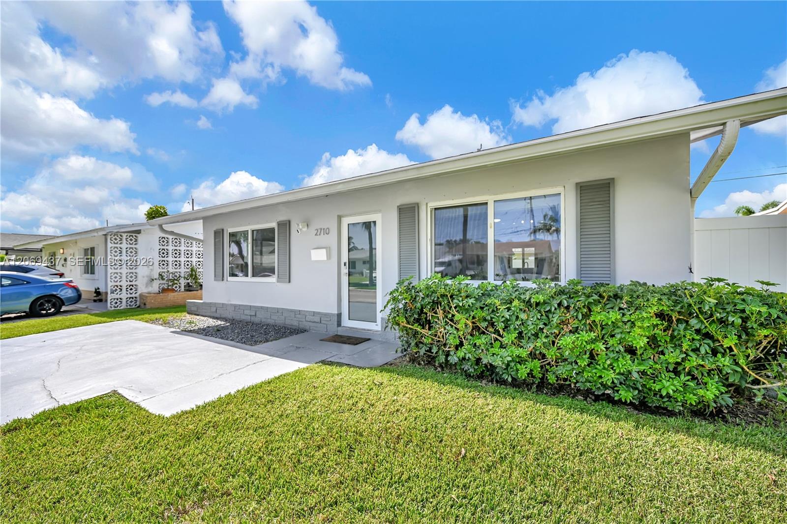 2710 NW 54th St