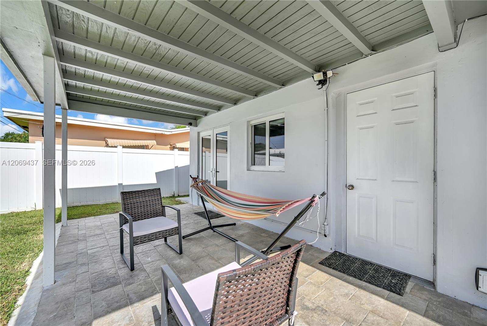 2710 NW 54th St