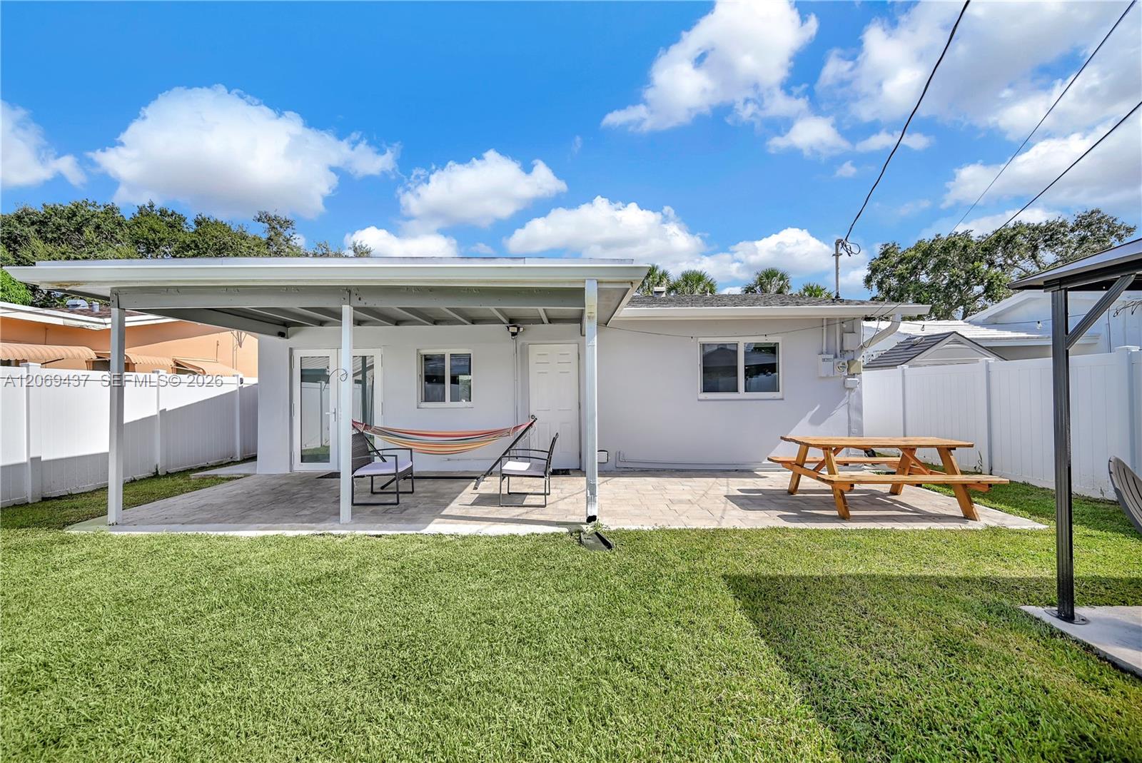 2710 NW 54th St