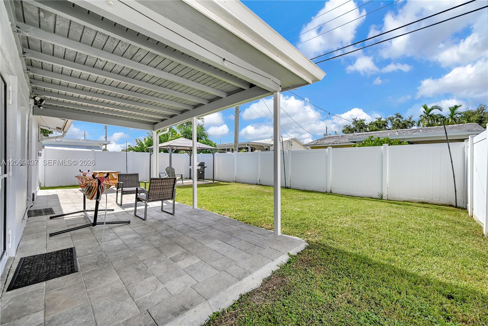 2710 NW 54th St