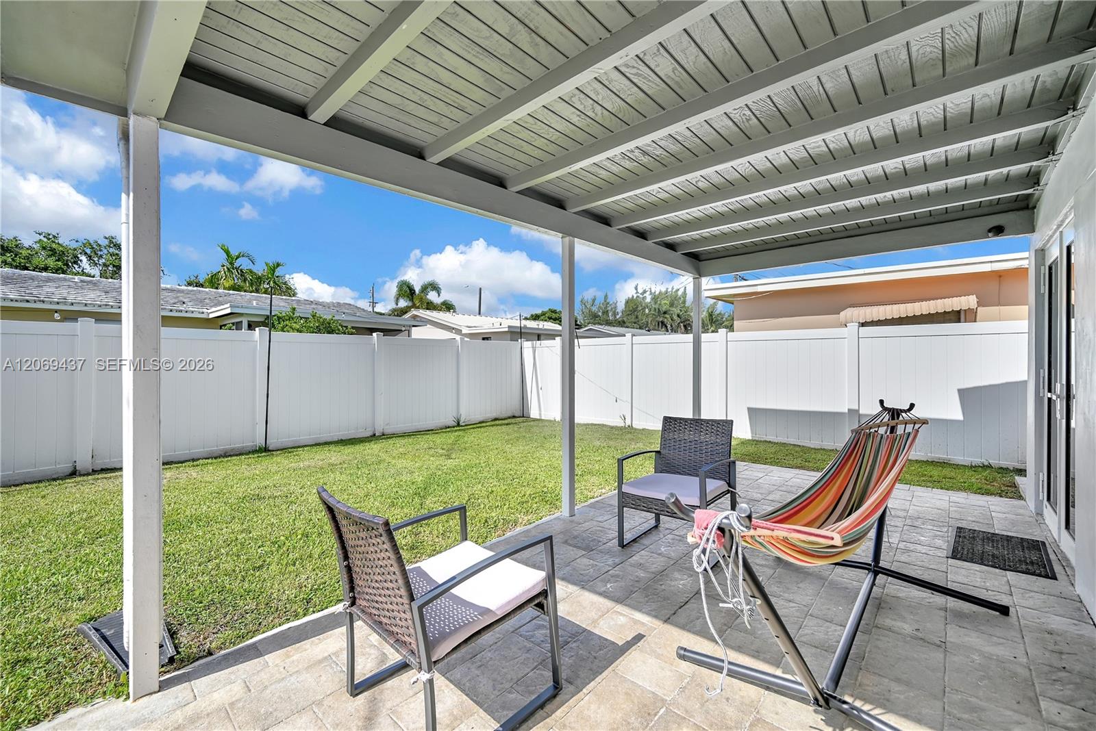 2710 NW 54th St