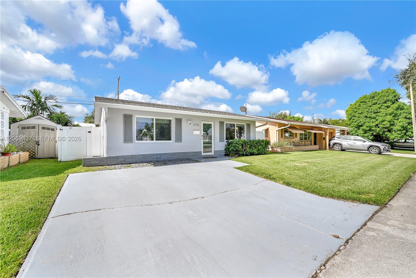 2710 NW 54th St