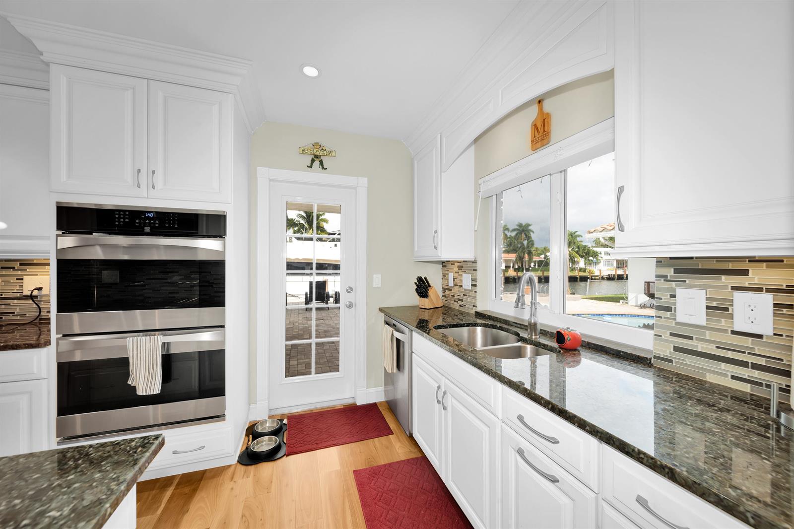 2401 SE 8TH Court