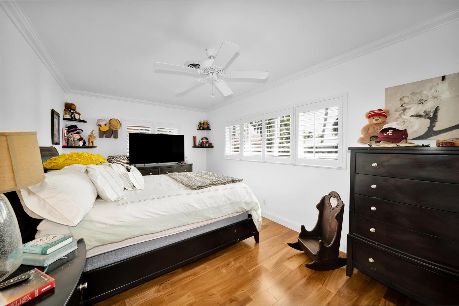 2401 SE 8TH Court