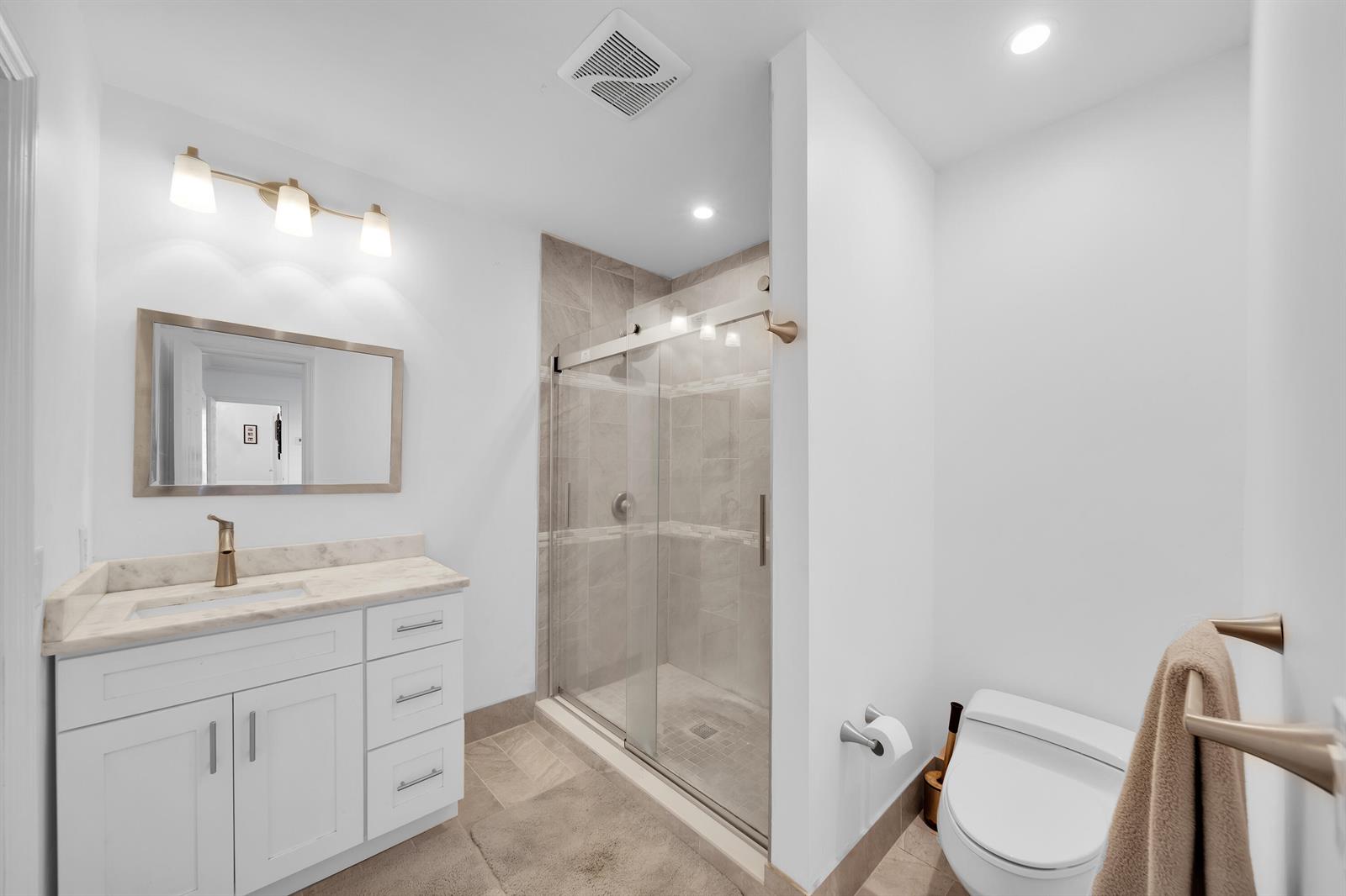 2401 SE 8TH Court