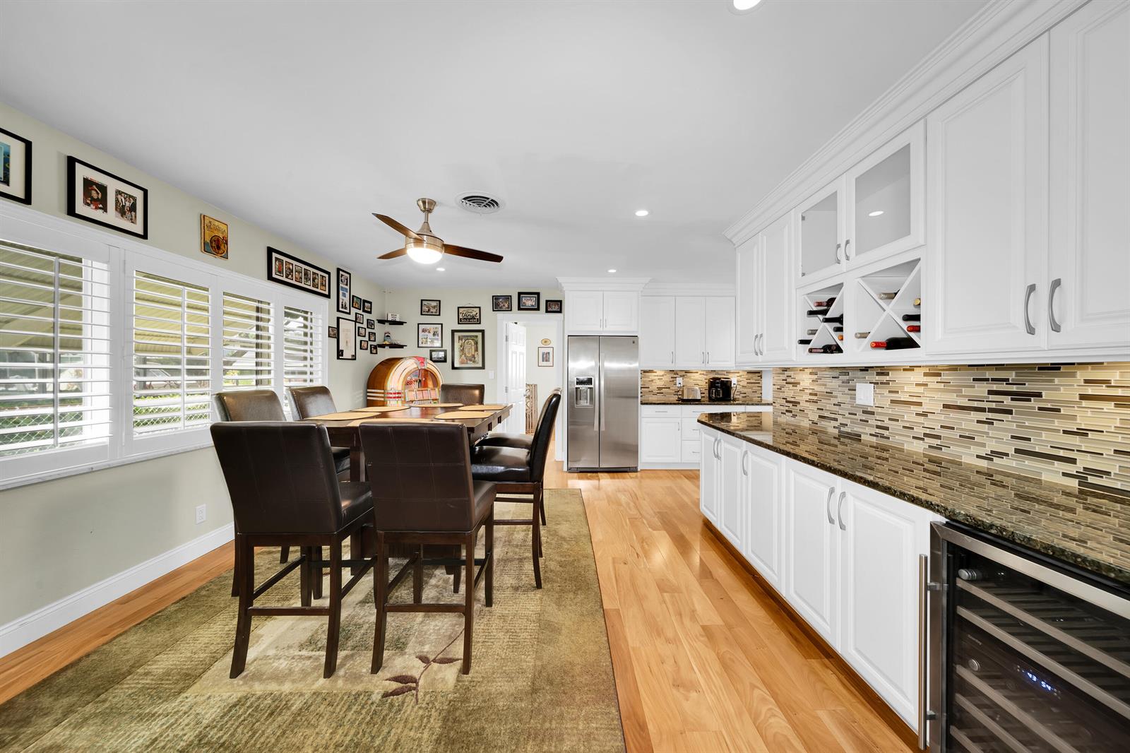 2401 SE 8TH Court