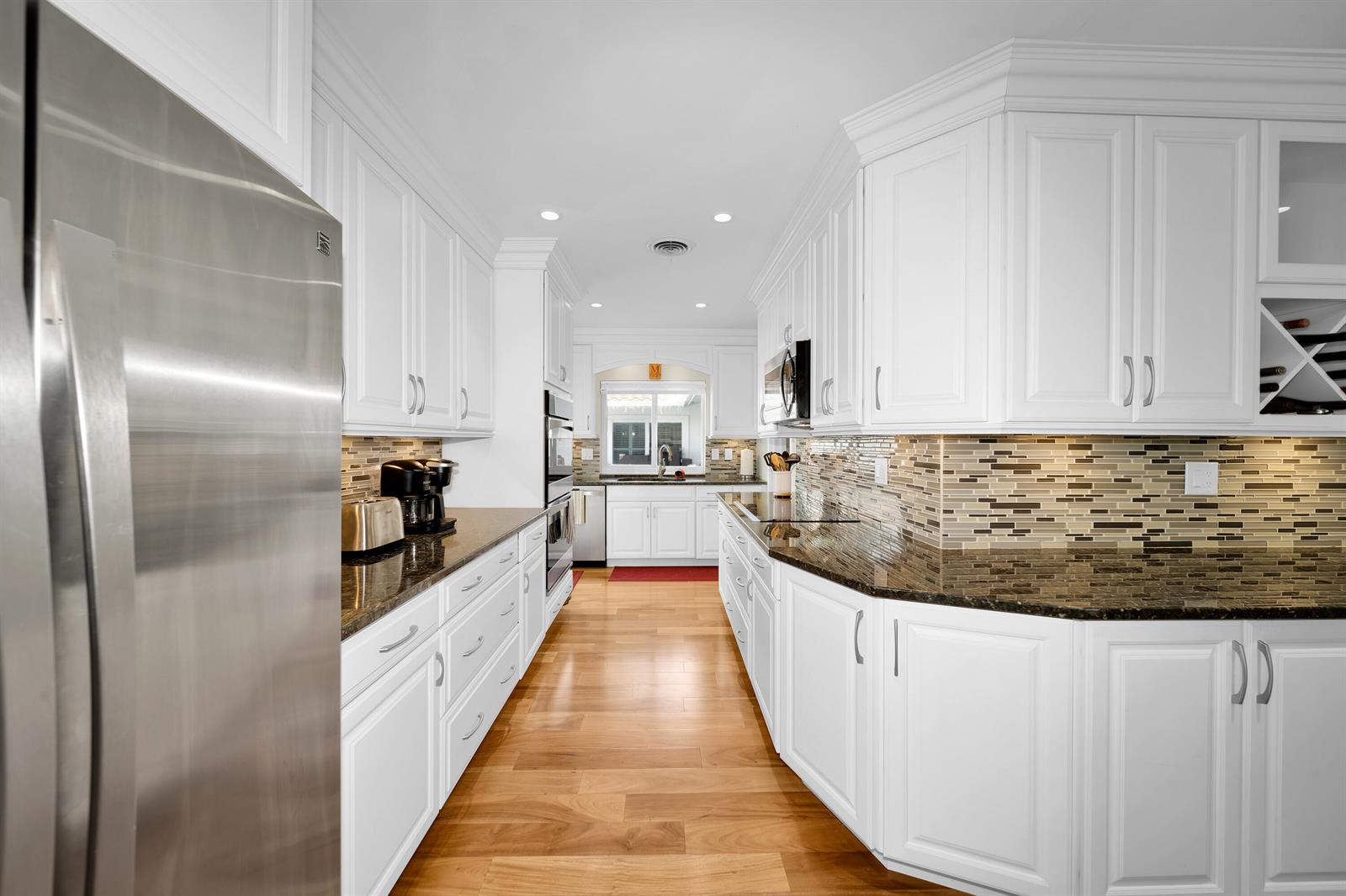 2401 SE 8TH Court