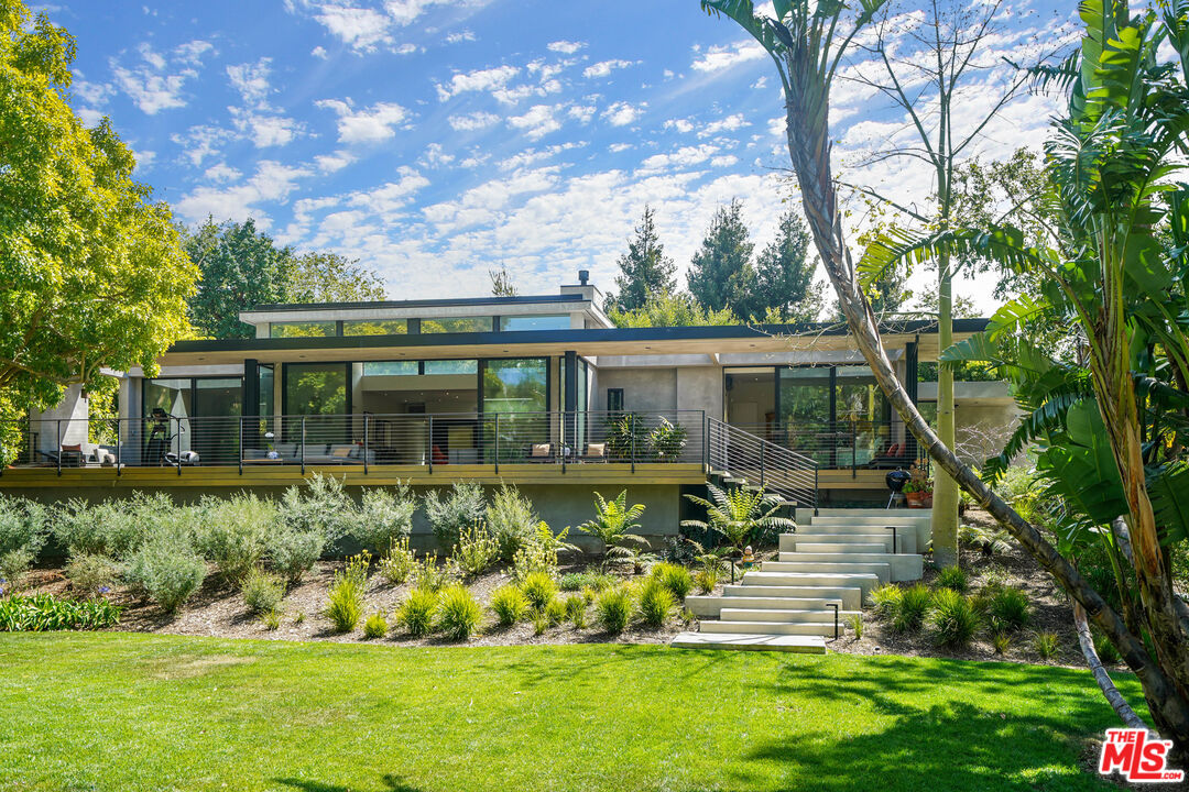 6254 Busch Dr