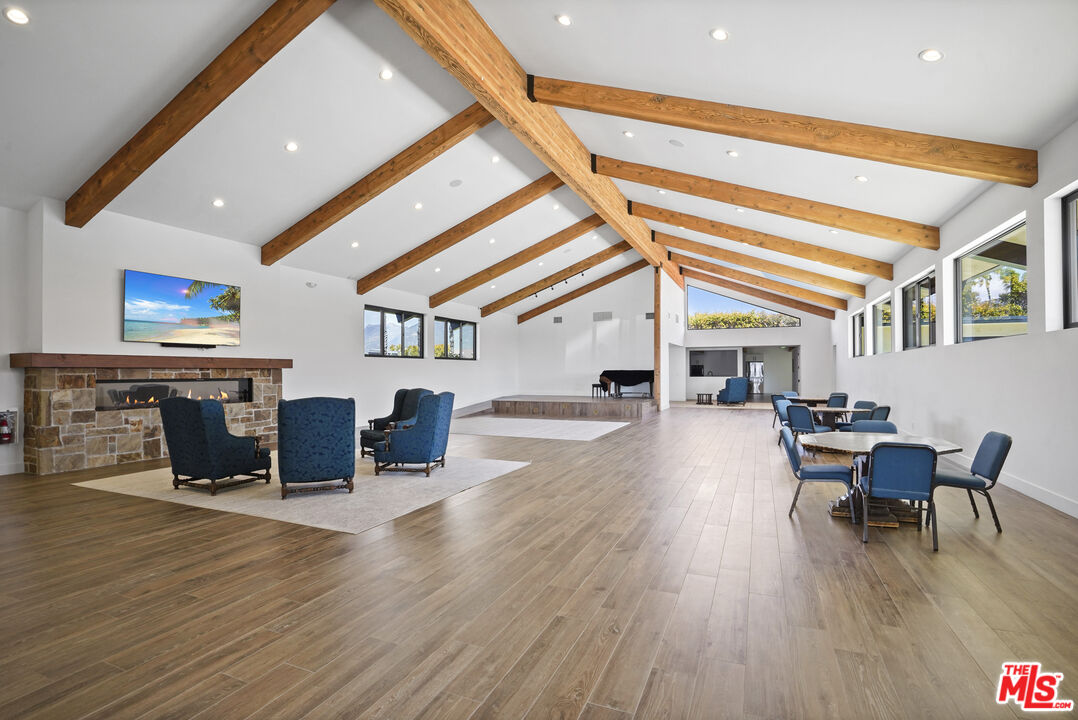 29500 Heathercliff Rd. Unit: A