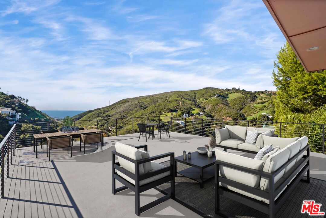 4063 Latigo Canyon Rd