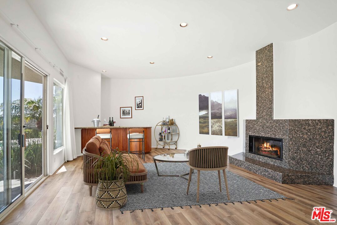 32215 Pacific Coast Hwy