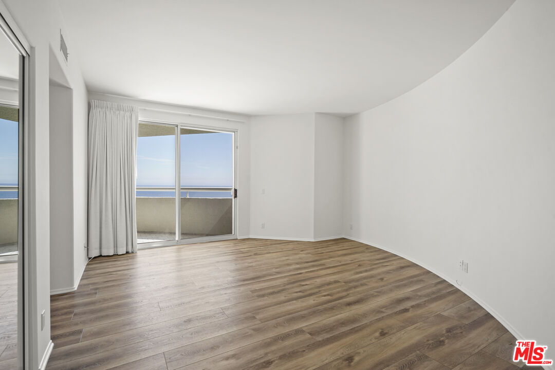 32215 Pacific Coast Hwy