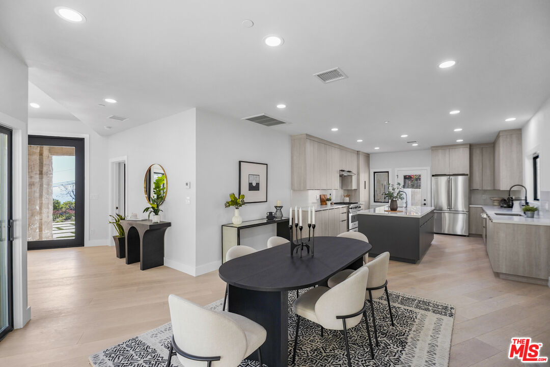 23813 Harbor Vista Dr