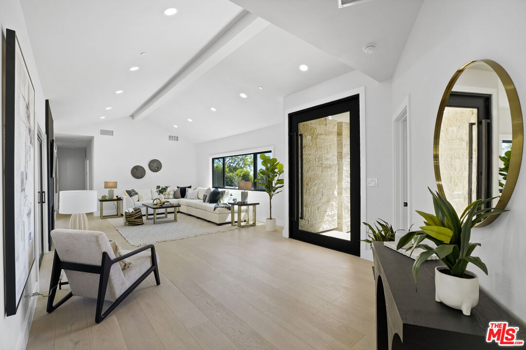 23813 Harbor Vista Dr