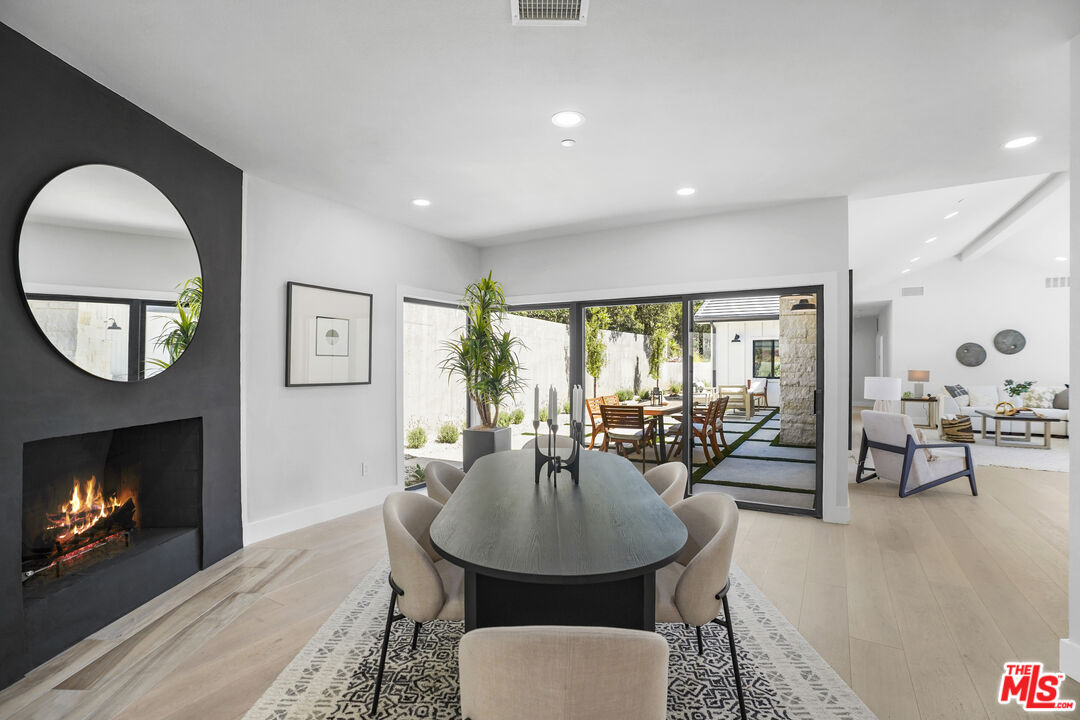 23813 Harbor Vista Dr