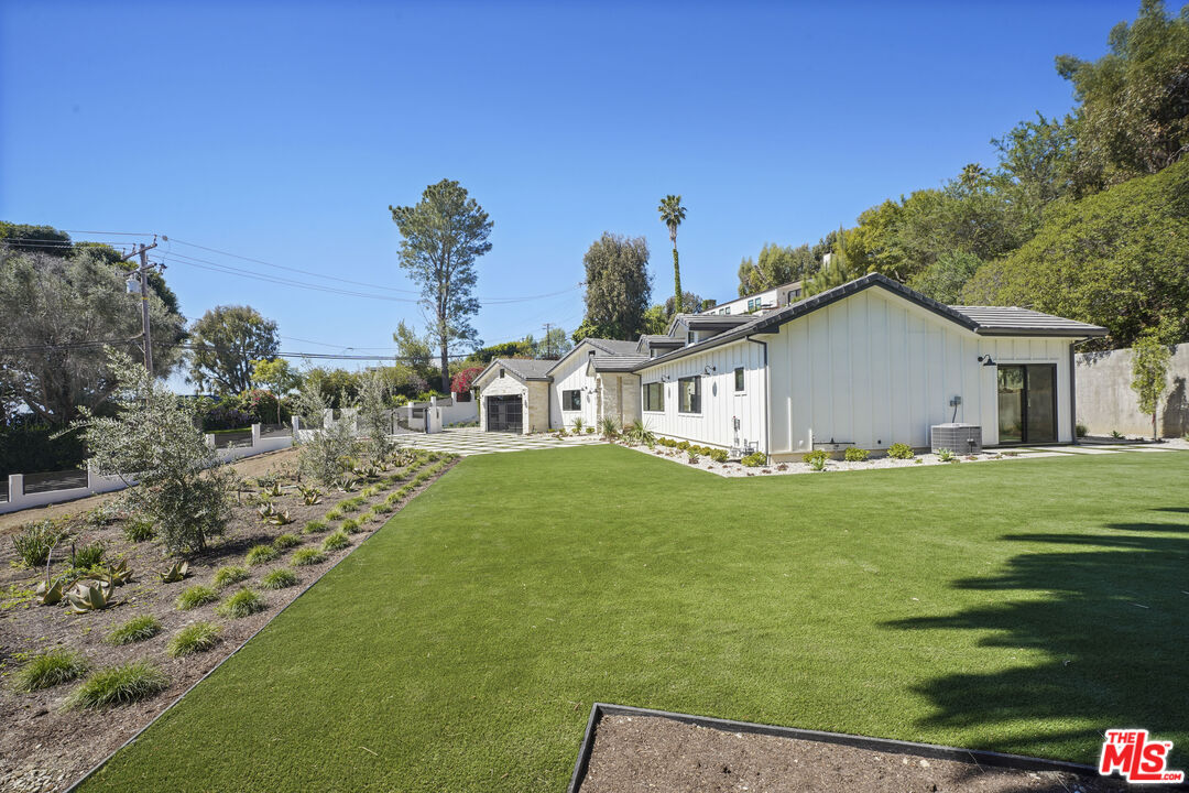 23813 Harbor Vista Dr