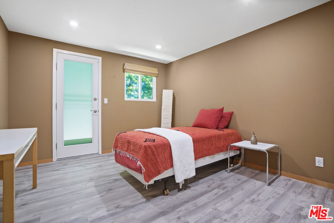 31777 Broad Beach Rd