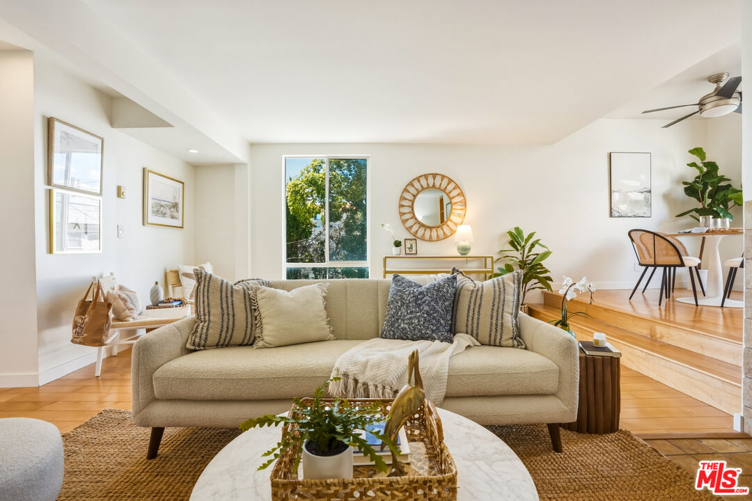 917 2nd St Unit: 205