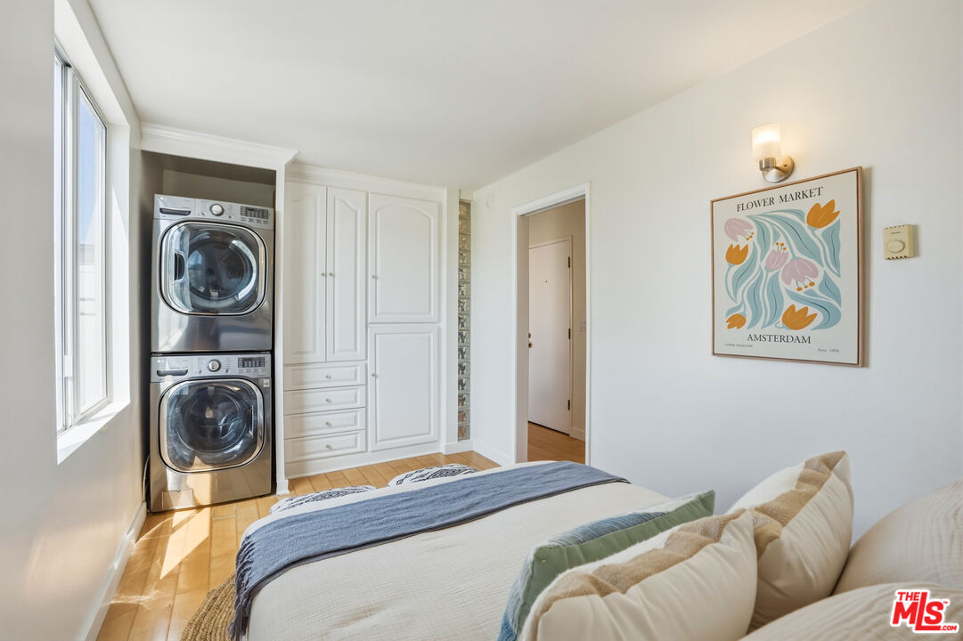 917 2nd St Unit: 205