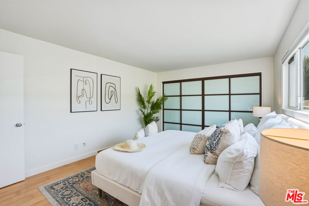 917 2nd St Unit: 205