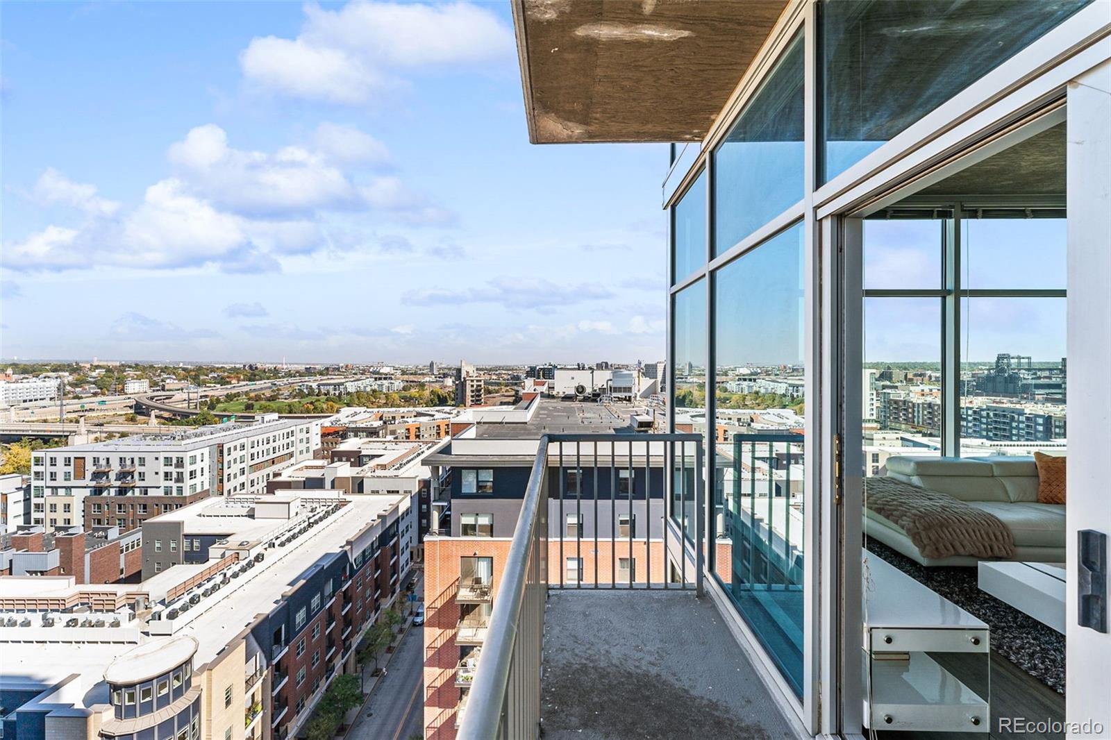 1700 Bassett Street Unit: 1413