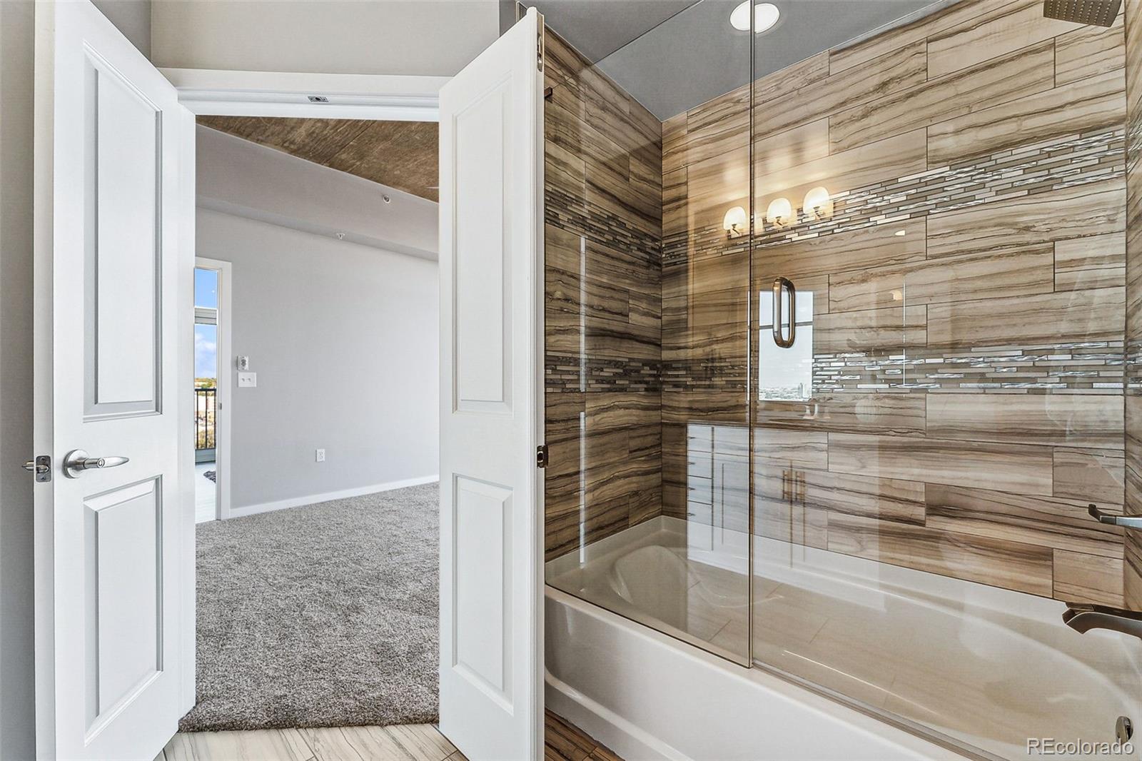 1700 Bassett Street Unit: 1413