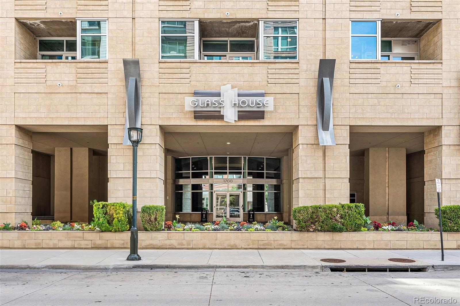 1700 Bassett Street Unit: 1413