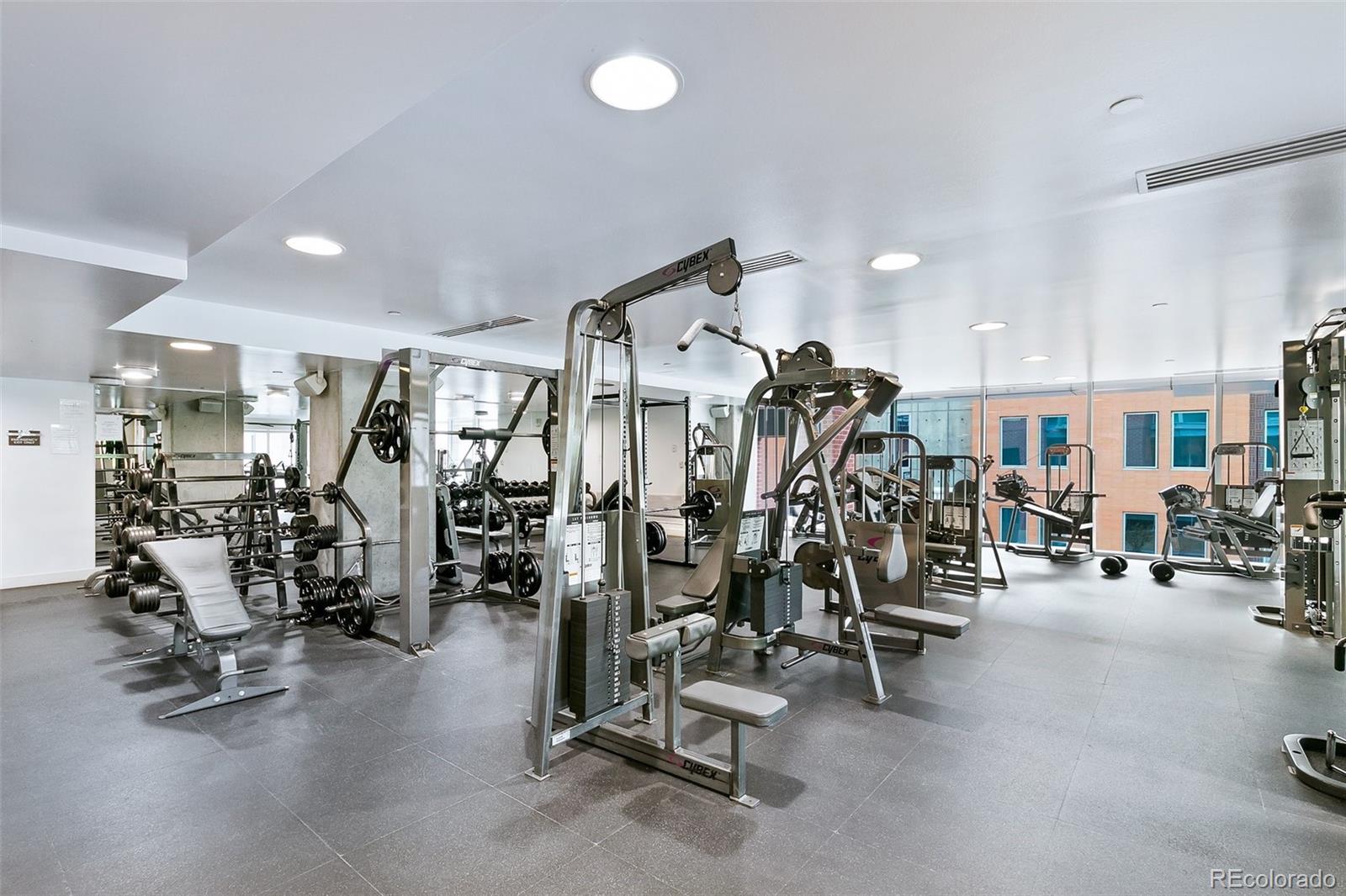 1700 Bassett Street Unit: 1413