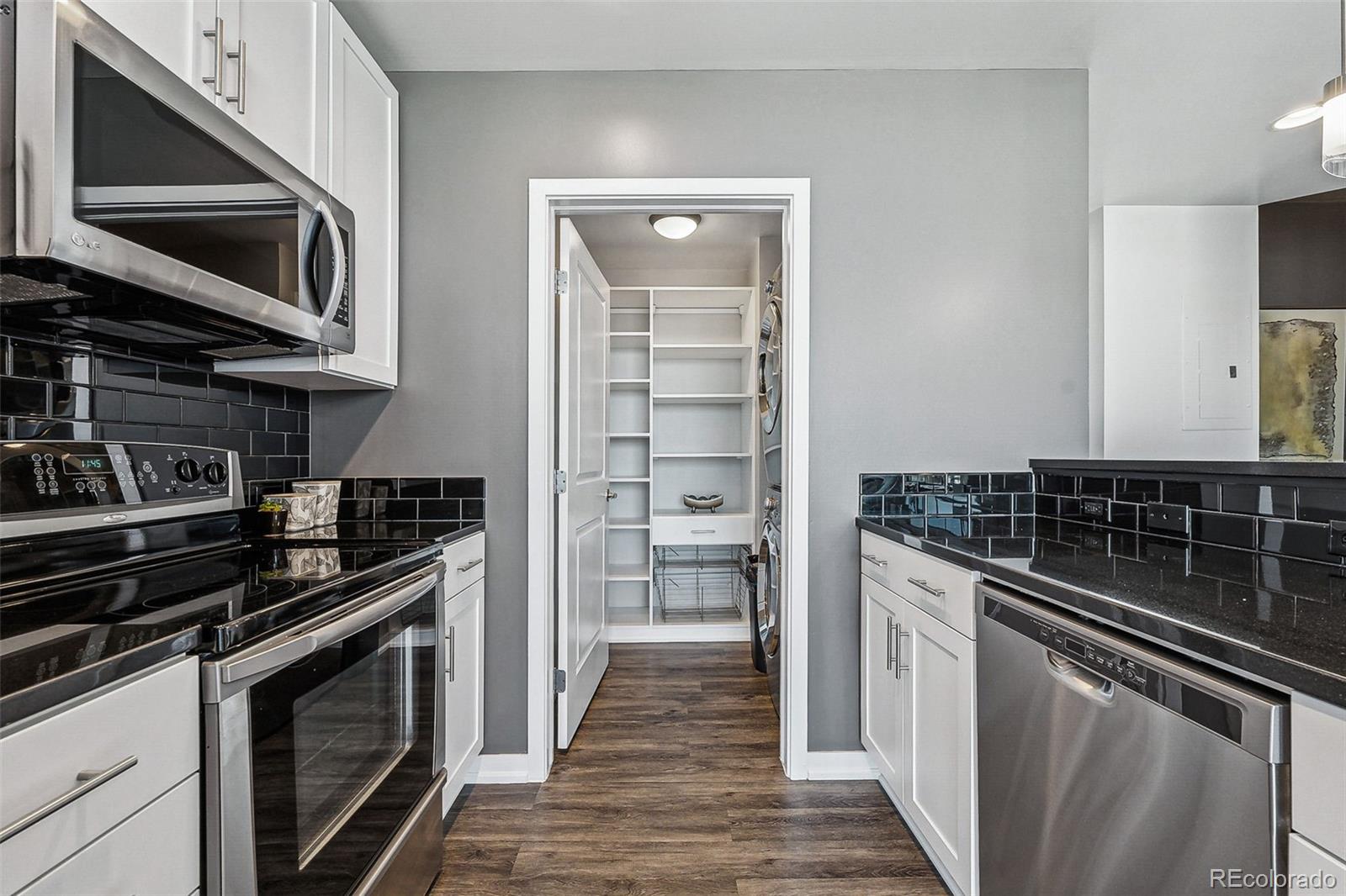 1700 Bassett Street Unit: 1413