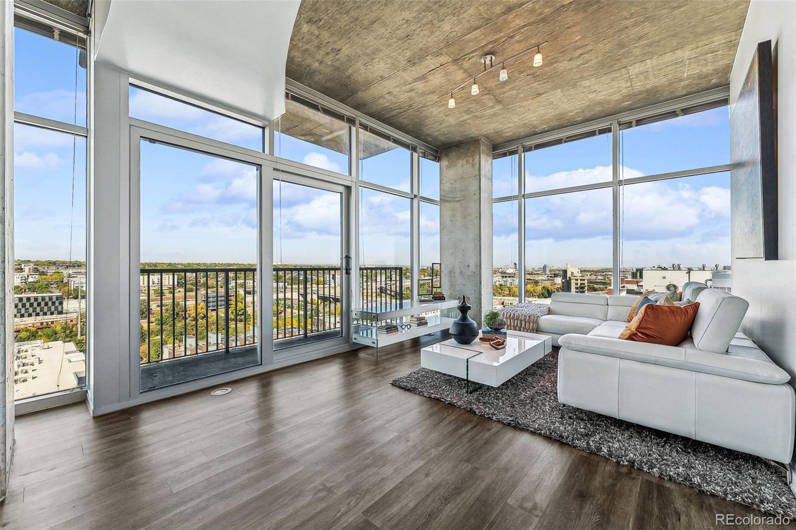 1700 Bassett Street Unit: 1413