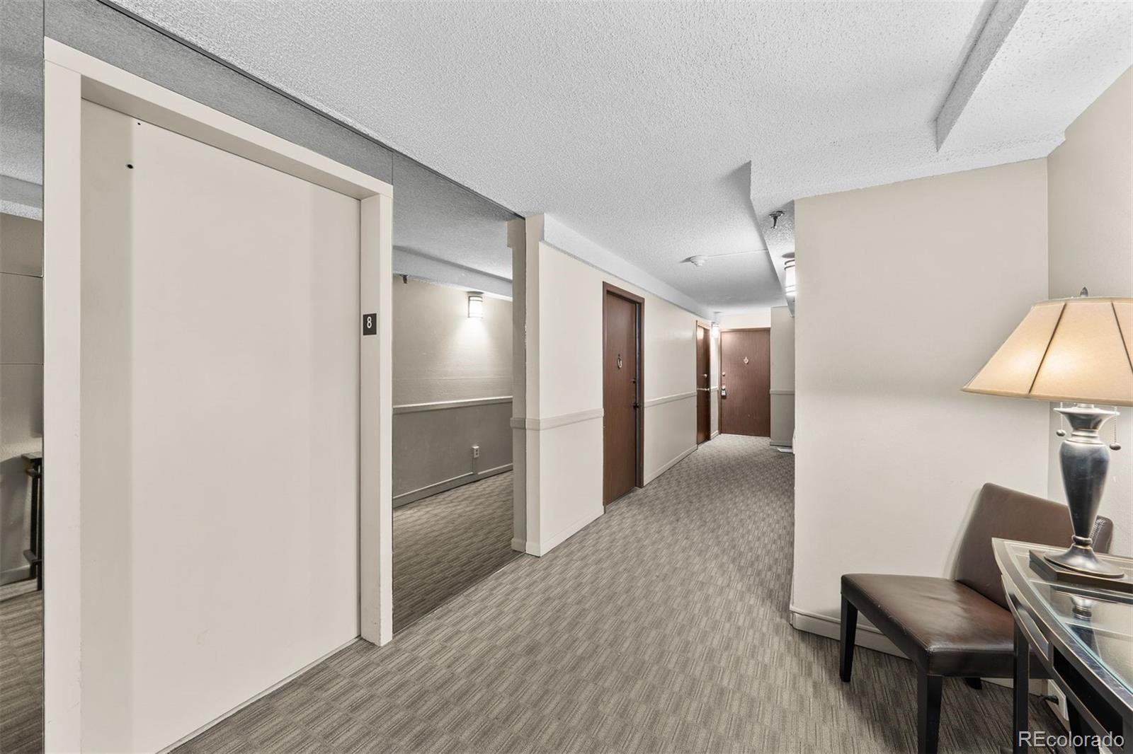 2 Adams Street Unit: 806